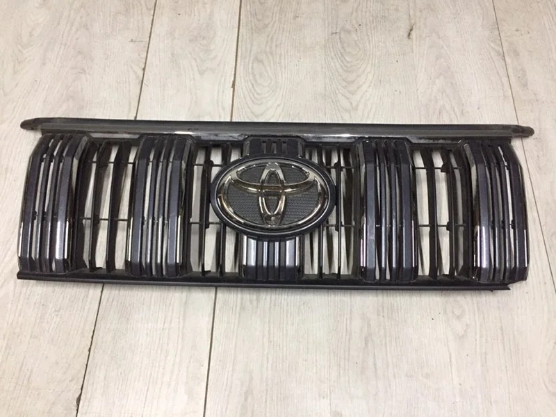 Решетка радиатора Toyota Land Cruiser Prado 5310160F10 150