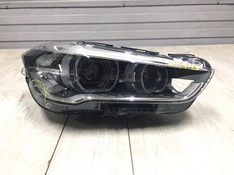 Фара правая Bmw X1 63117436462 F48