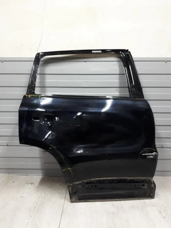 Дверь задняя правая Volkswagen Tiguan 1 5N0833056A NF
