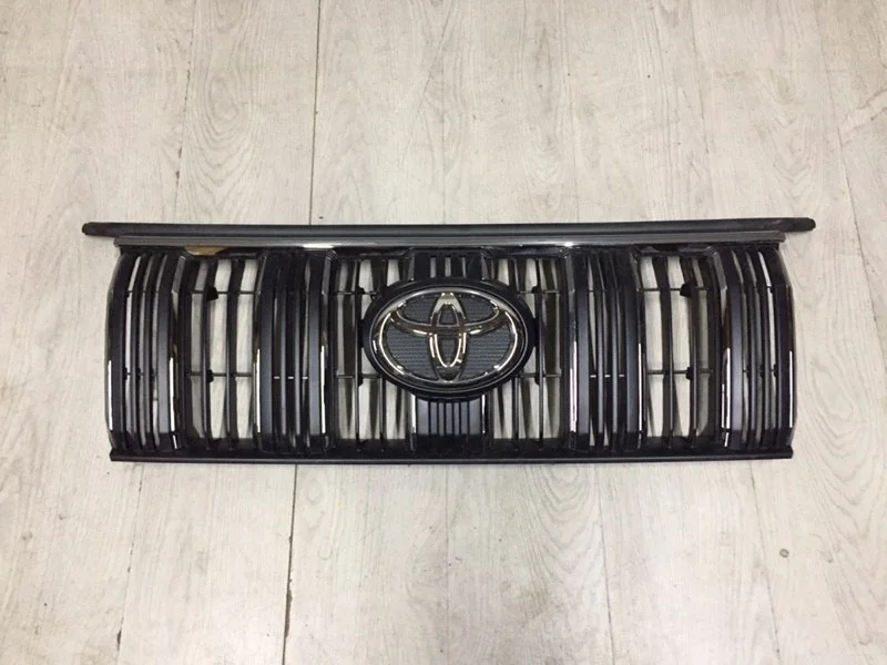 Решетка радиатора Toyota Land Cruiser Prado 5310160F10 150