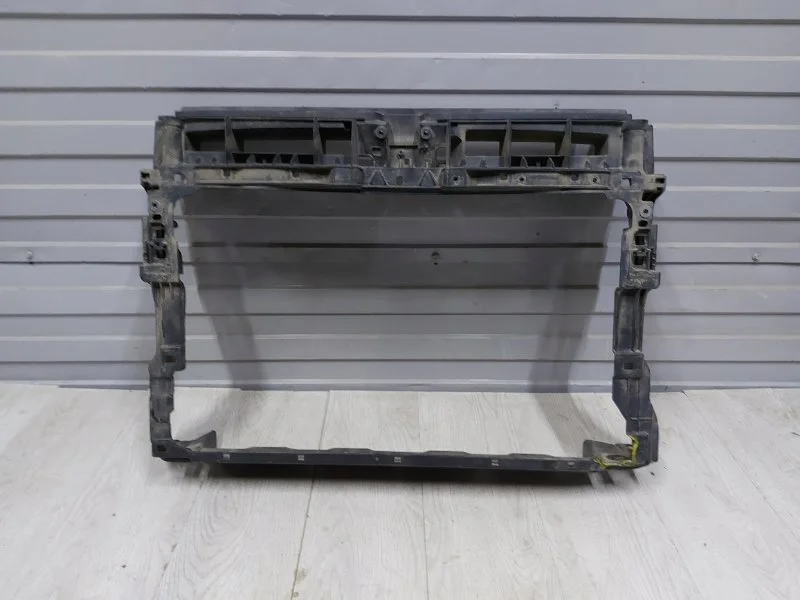 Панель передняя Volkswagen Tiguan 2 5NR805588E MK2