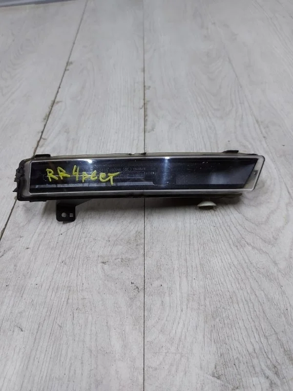 Фара птф правая Land Rover Range Rover 4 LR098340 L405