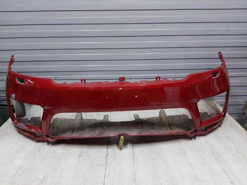 Бампер передний Land Rover Range Rover Sport 2 рестайлинг LR113285 L494
