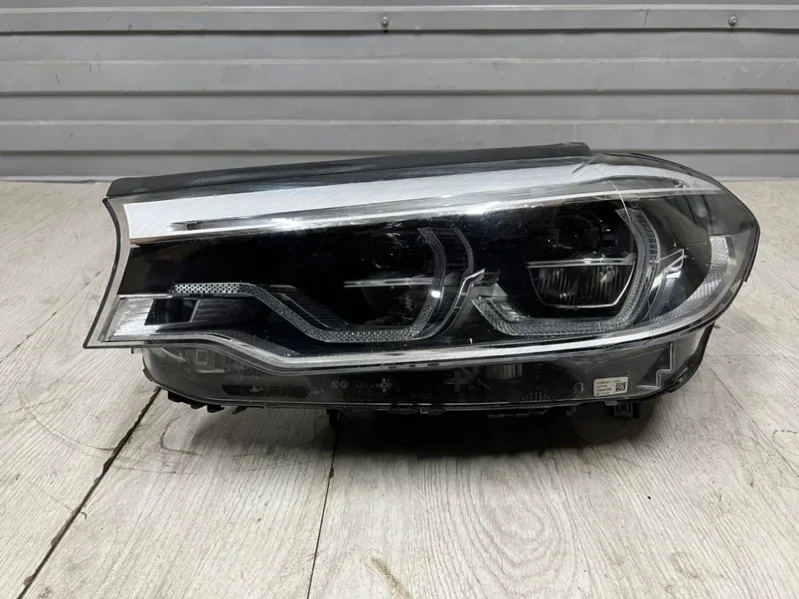 Фара левая Bmw 5Er 63117214961 G30