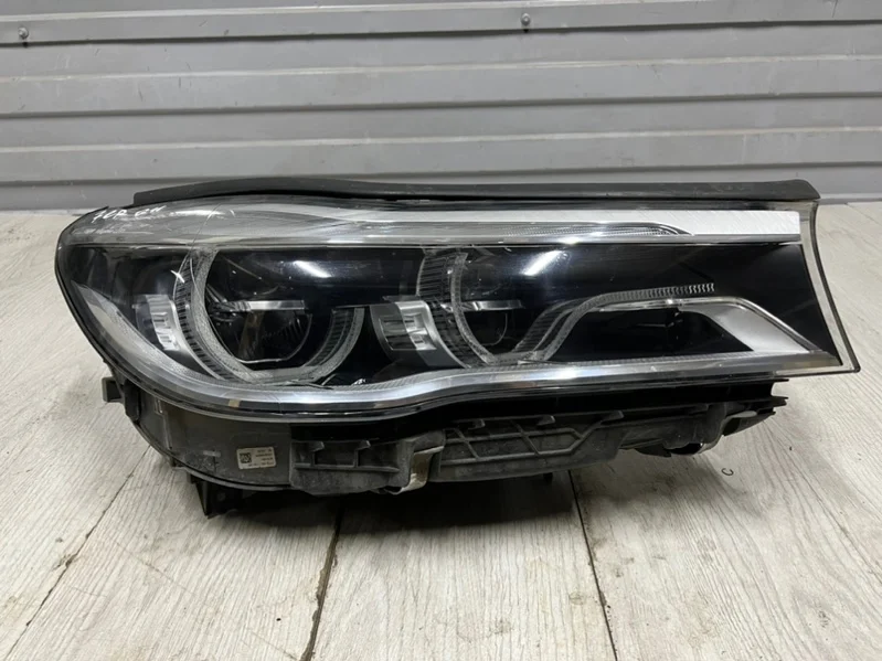 Фара правая Bmw 7Er 2015-2019 63117408710 G11 G12