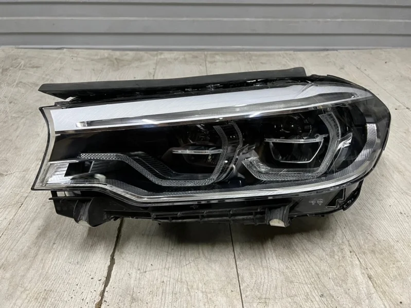 Фара левая Bmw 5Er 2016-2019 63117214961 G30