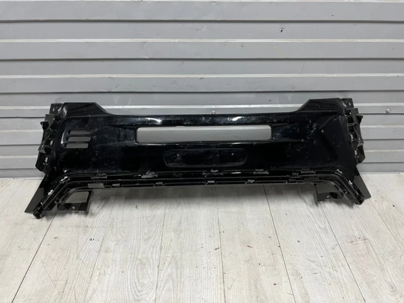 Накладка переднего бампера Mitsubishi Outlander 3 2018-2022 6400J294 GF