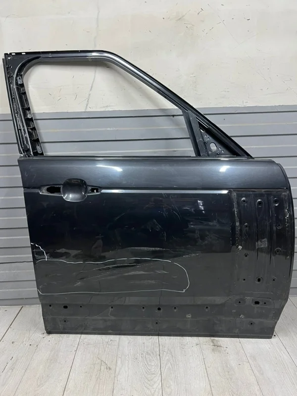 Дверь передняя правая Land Rover Range Rover 4 2012-2022 LR036399 L405