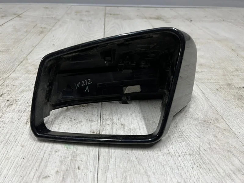 Крышка зеркала левого Mercedes-Benz E-Klasse 2009-2016 A2129067201 W212