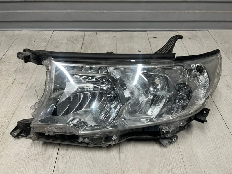 Фара левая Toyota Land Cruiser Prado 2017-2023 8117060N10 150