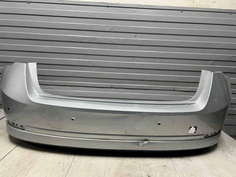 Бампер задний Skoda Octavia 2021 5ER807421 A8