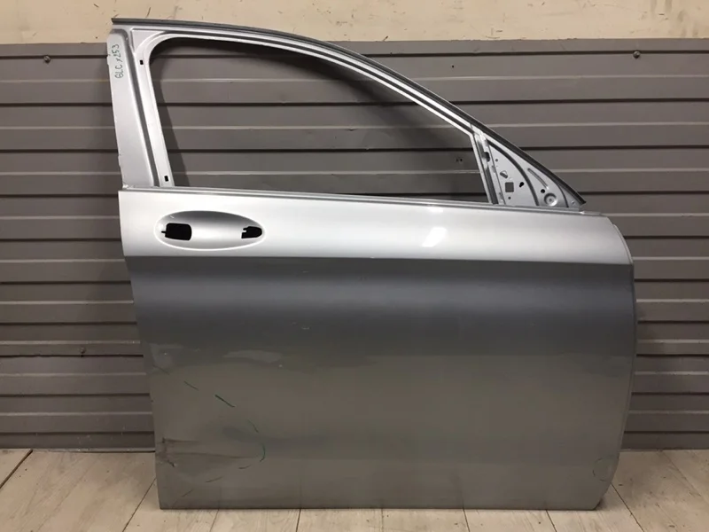 Дверь передняя правая Mercedes-Benz Glc 2015-2019 A2537200405 X253