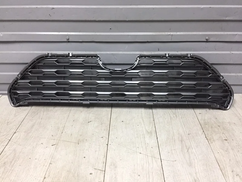 Решетка радиатора Toyota Rav4 2019-2023 5311242190 CA50