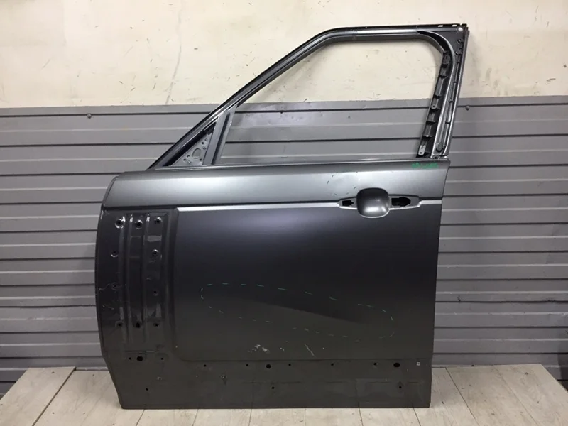 Дверь передняя левая Land Rover Range Rover 4 2012-2022 LR036400 L405