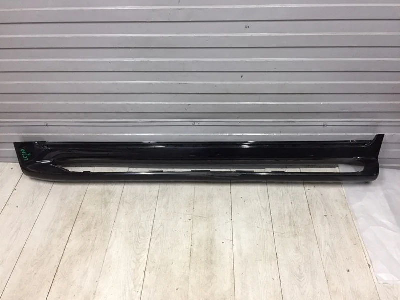Накладка порога левого Toyota Land Cruiser 2012-2021 5177460160 200