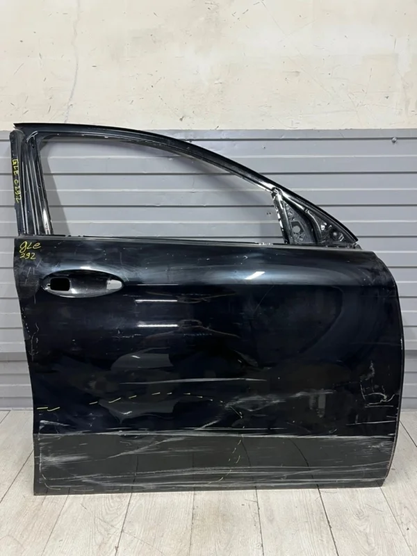 Дверь передняя правая Mercedes-Benz Gle A2927200205 C292