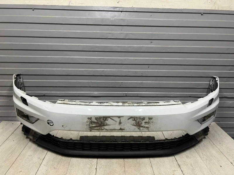 Бампер передний Volkswagen Tiguan 2 2016-2020 5NR807217GRU MK2