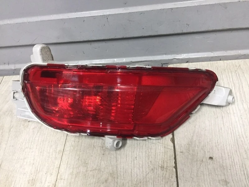 Фонарь противотуманный левый Mazda Cx-5 2017-2022 KB8M51660C 2