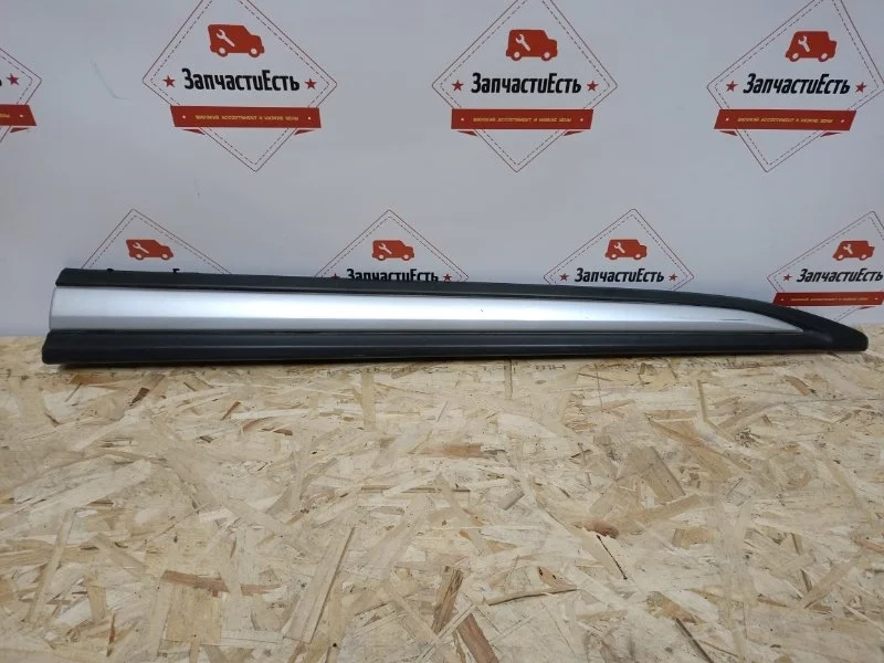 Молдинг двери правой Mitsubishi Outlander 3 2015-2022 5727A404 GF