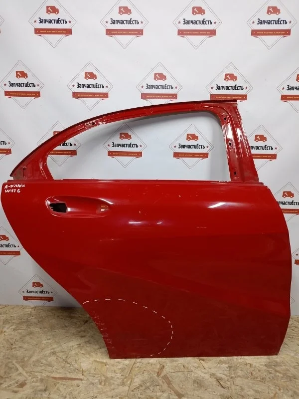 Дверь задняя правая Mercedes-Benz A-Klasse 2012-2018 A1767300205 W176