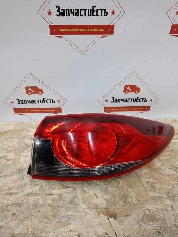 Фонарь задний правый Mazda 6 2012-2018 GHK151150B GJ