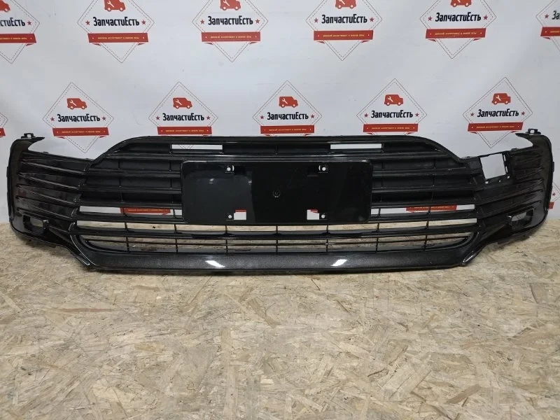 Решетка в бампер Toyota Camry 2020-НВ 5310206570 V70