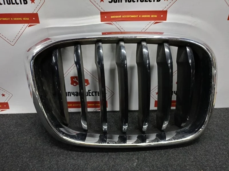 Решетка радиатора правая Bmw X3 2017-2021 51137440854 G01