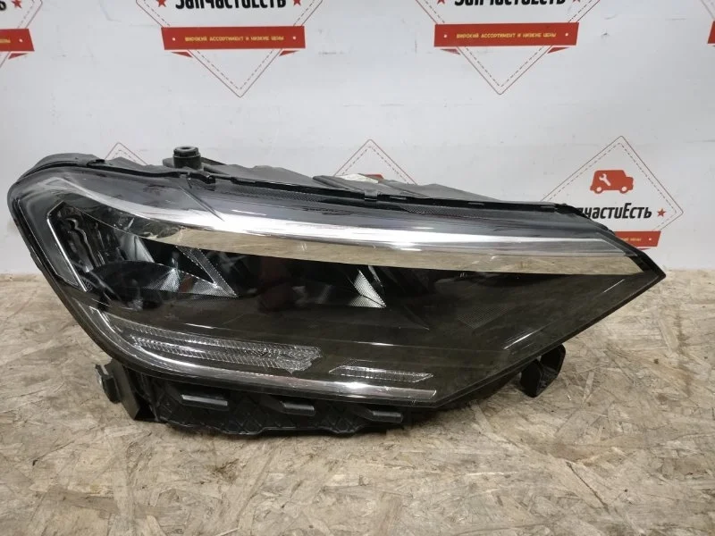 Фара правая Volkswagen Polo 6 2020-НВ 6N5941006A ЛИФТБЕК