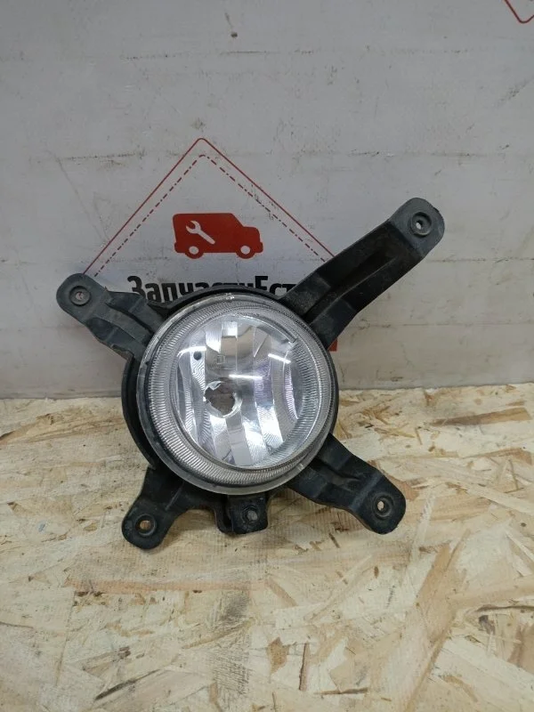 Фара птф правая Hyundai Ix35 2009-2015 922022Y000 LM