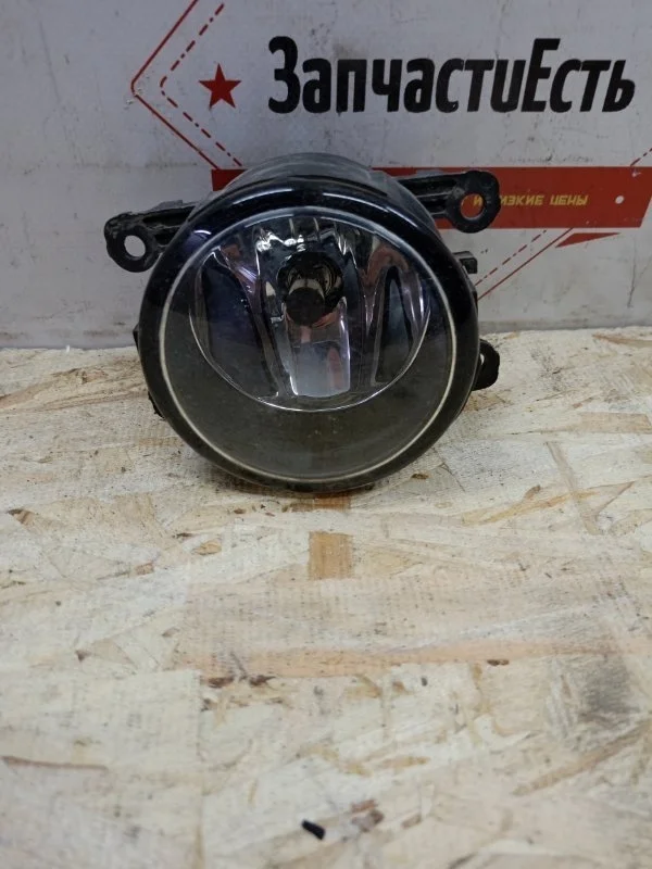 Фара птф левая Renault Duster 2010-НВ 8200074008