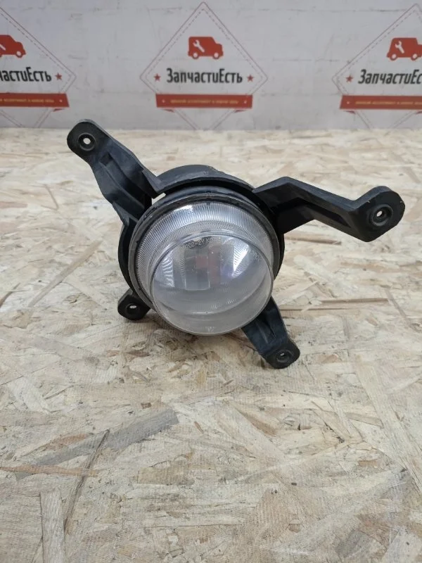 Фара птф правая Hyundai Ix35 2009-2015 922022Y000 LM
