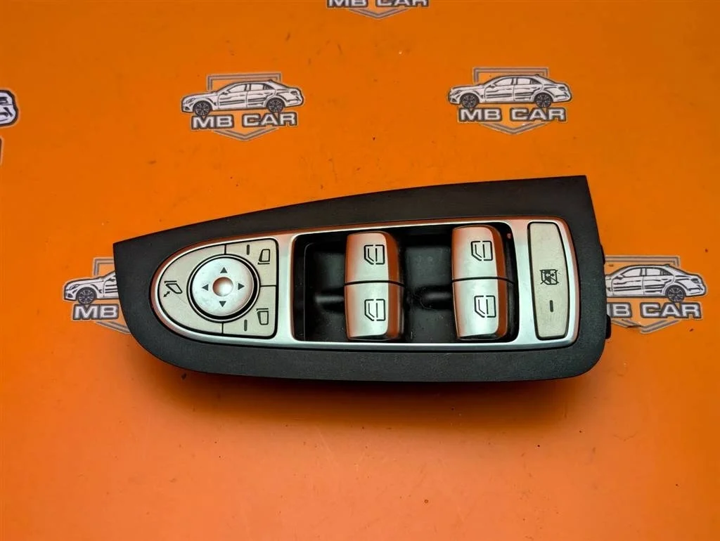 Блок кнопок стеклоподъемников Mercedes-Benz