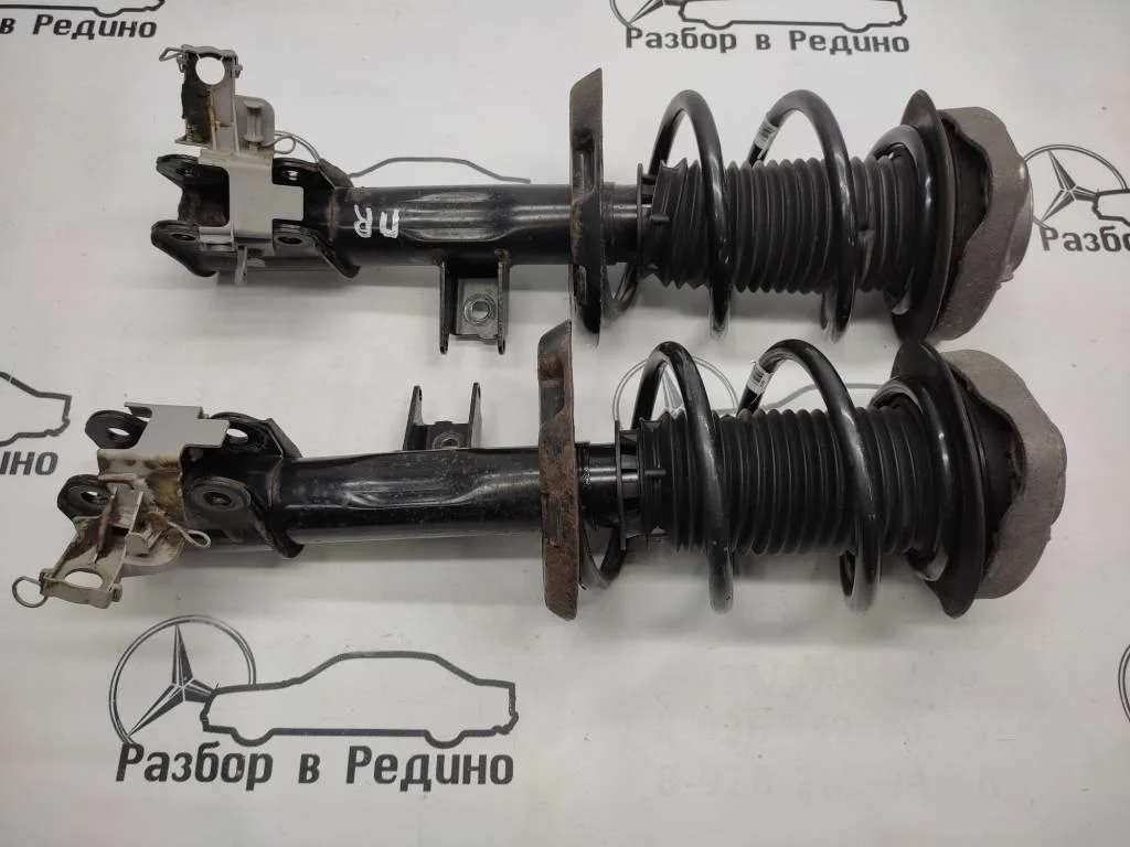 Стойка передняя Mercedes-Benz