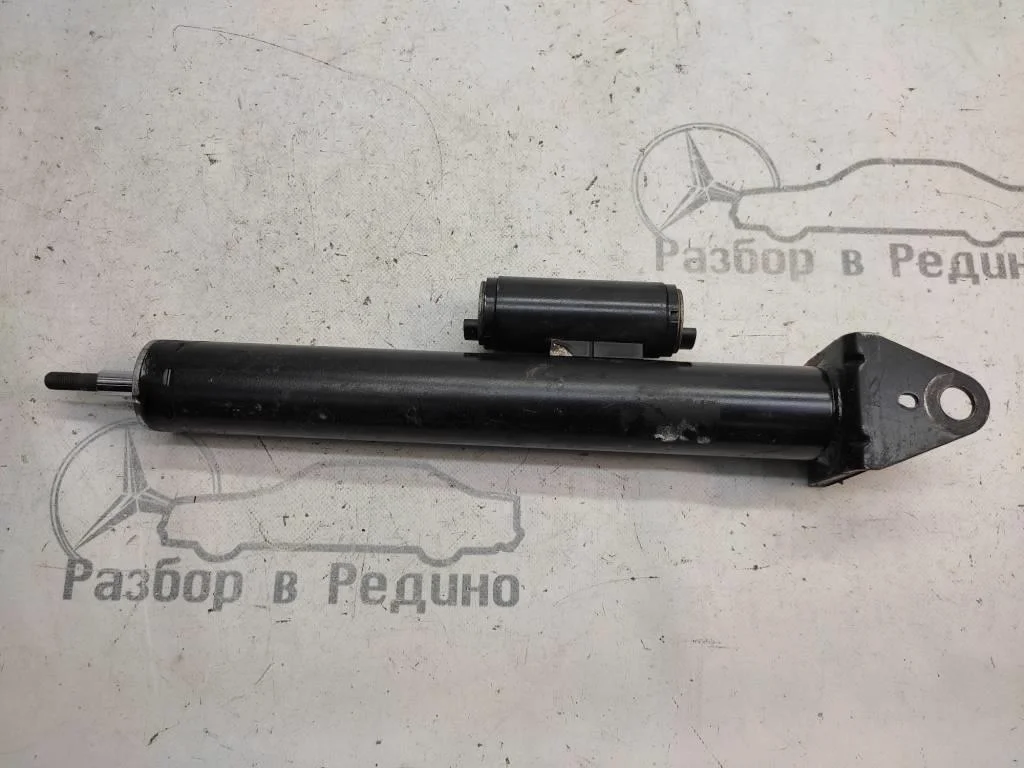 Амортизатор задний Mercedes-Benz