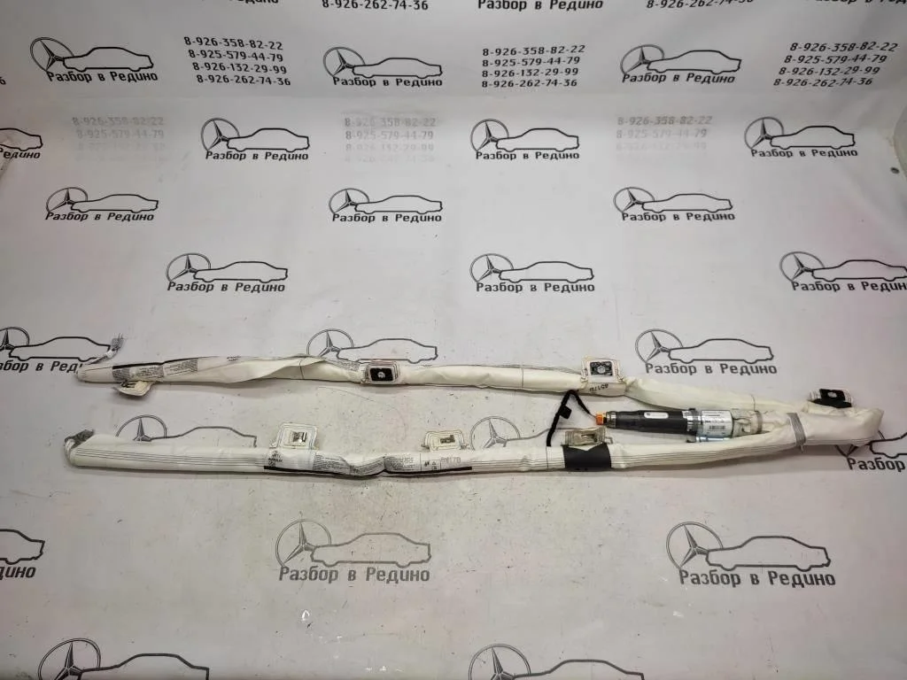 Шторка безопасности правая Mercedes-Benz