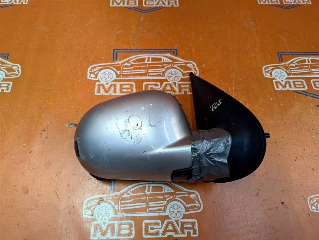 Зеркало правое Mercedes-Benz