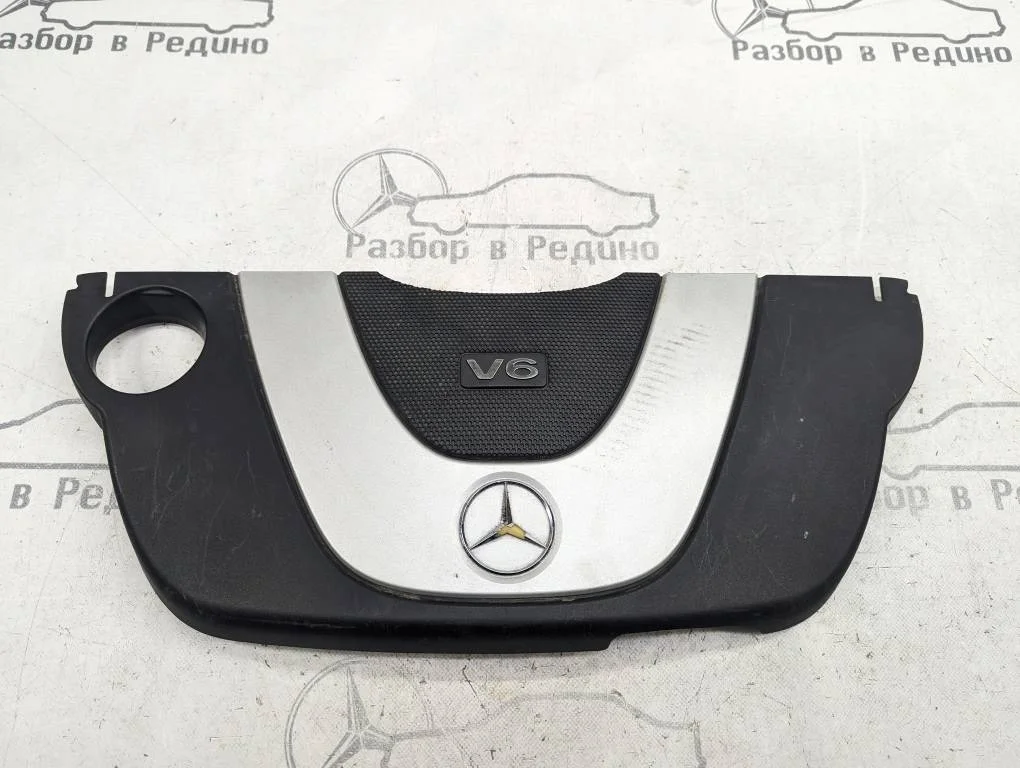 Крышка двигателя декоративная Mercedes-Benz