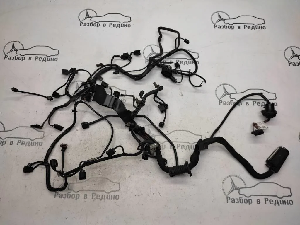 Проводка моторная Mercedes-Benz