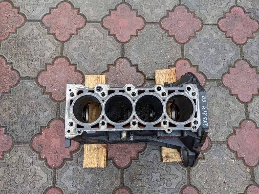 Шорт Блок Mercedes-Benz