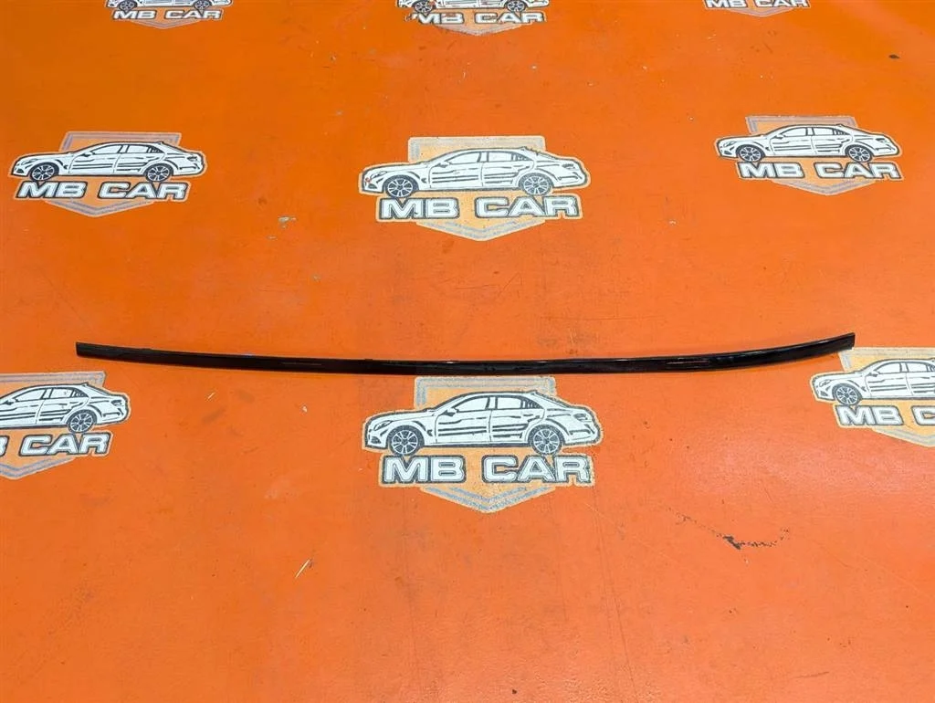 Молдинг крыши Mercedes-Benz