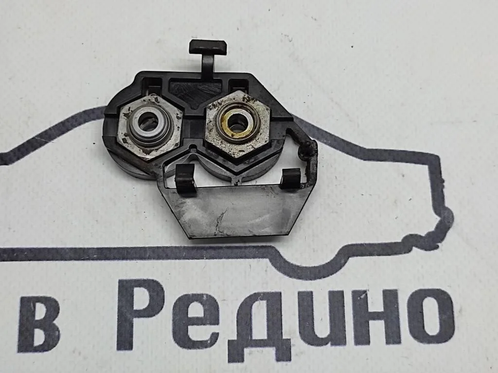 Кронштейн фары Mercedes-Benz