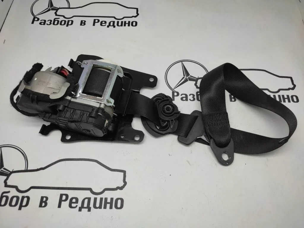 Ремень безопасности передний левый Mercedes-Benz