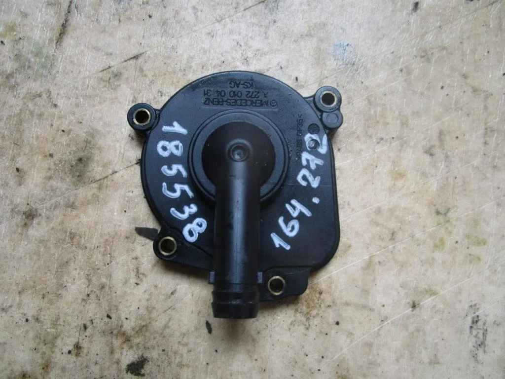 Крышка Mercedes-Benz