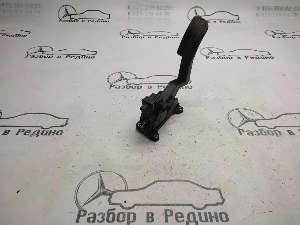 Педаль газа электронная Mercedes-Benz