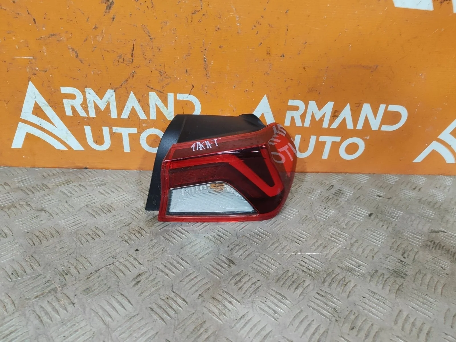 Фонарь внешний Kia K5 2020-нв 3