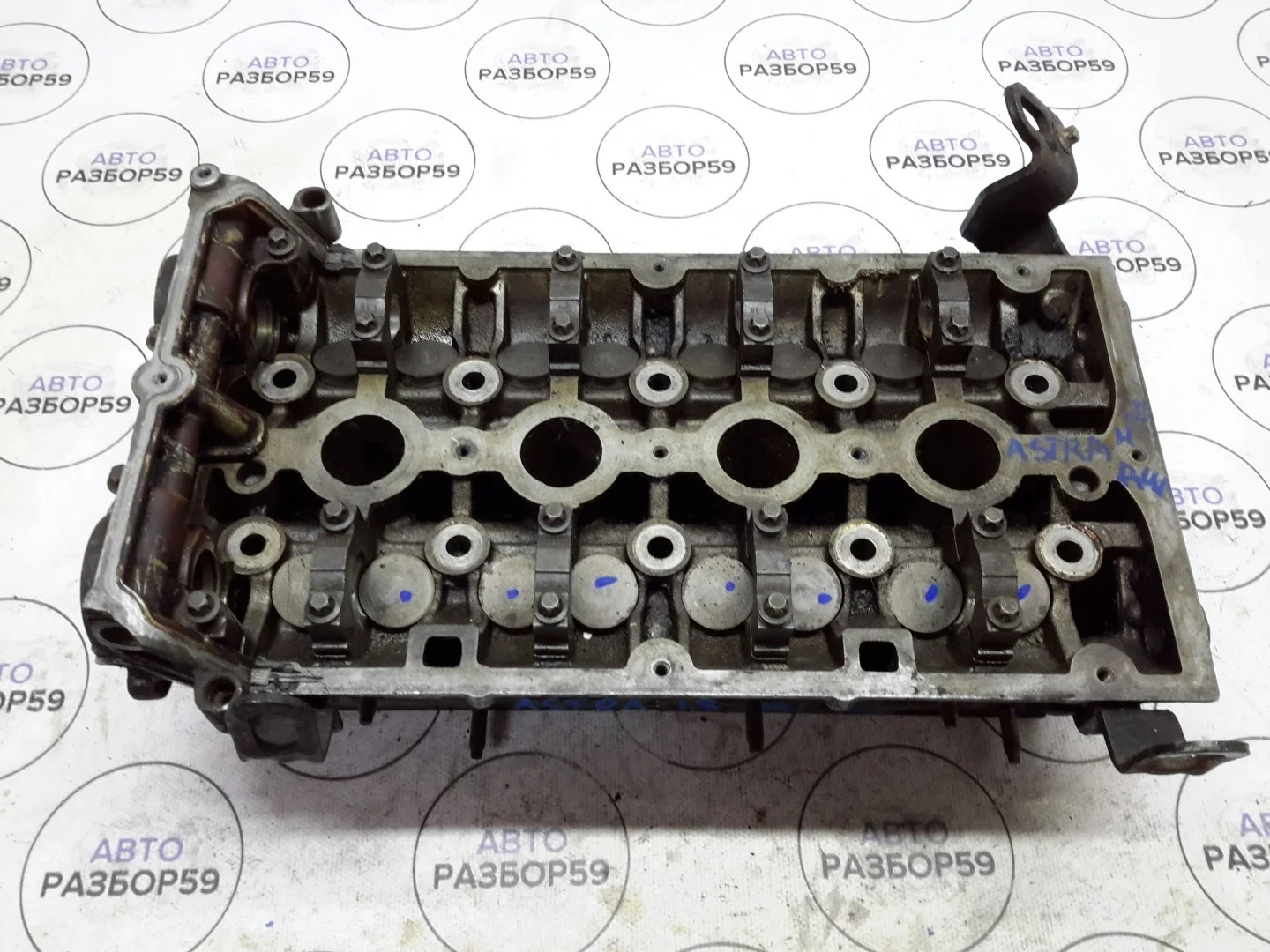 Головка блока цилиндров Opel Astra H