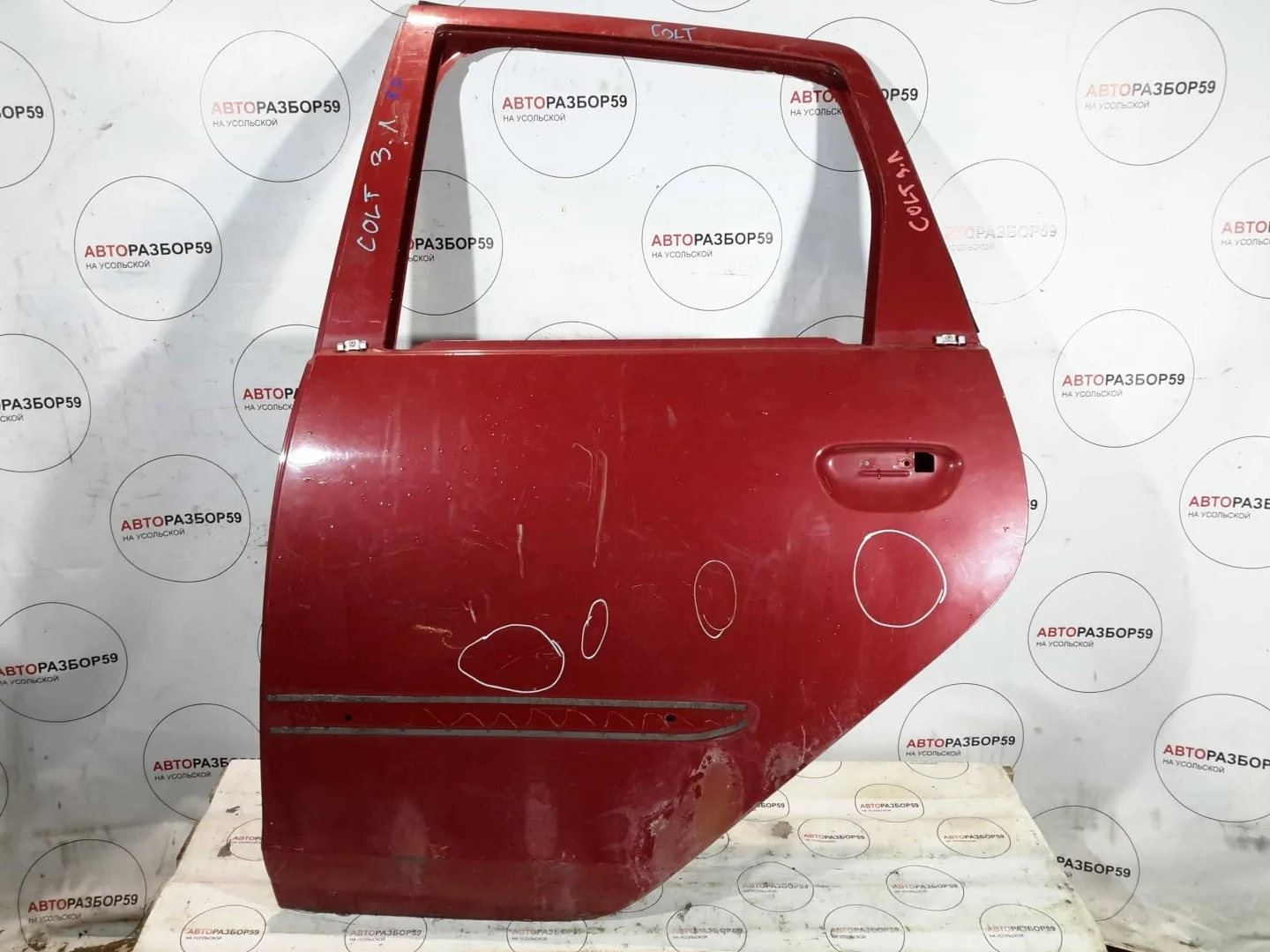 Дверь задняя левая Mitsubishi Colt Z3