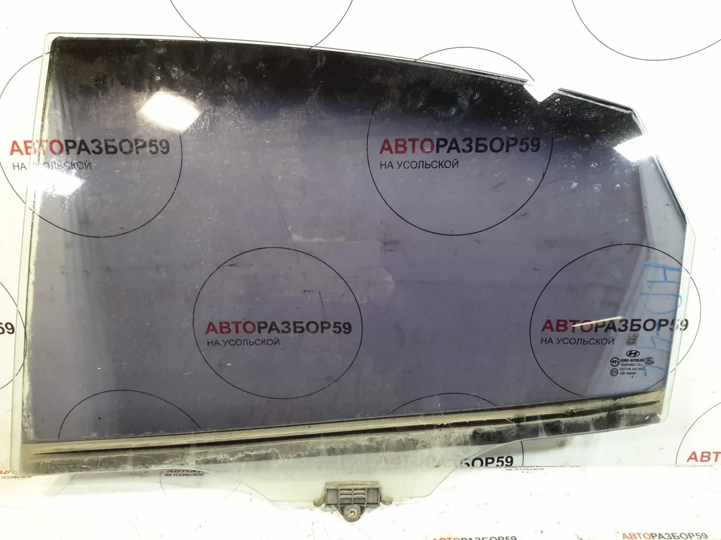 Стекло заднее левое Hyundai Elantra HD