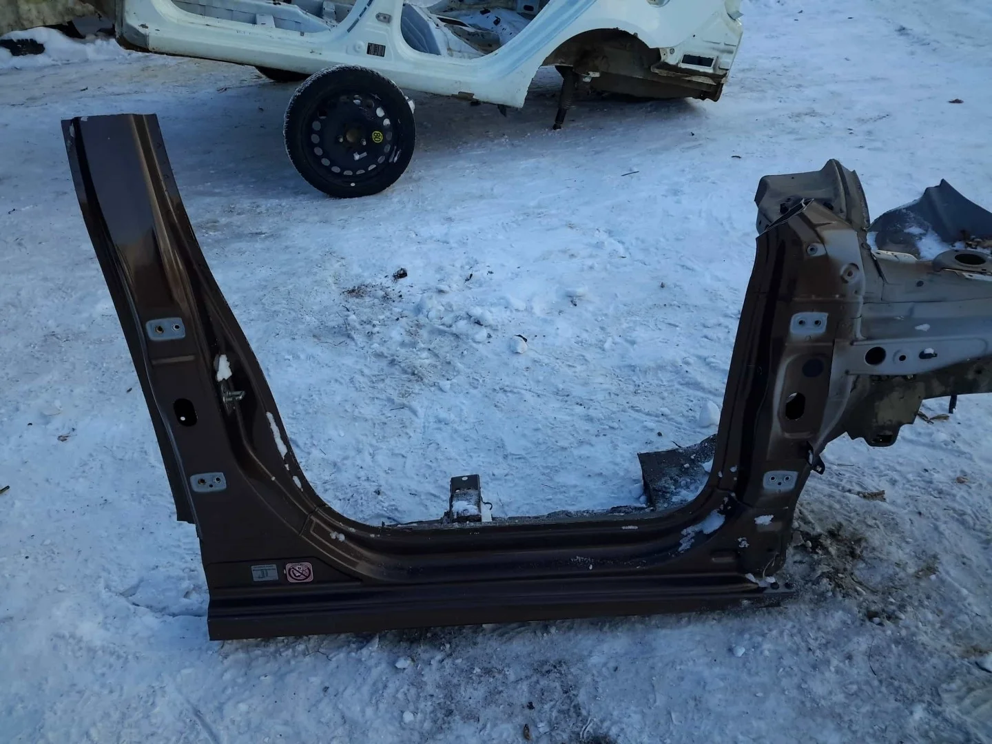 Порог правый Peugeot 301