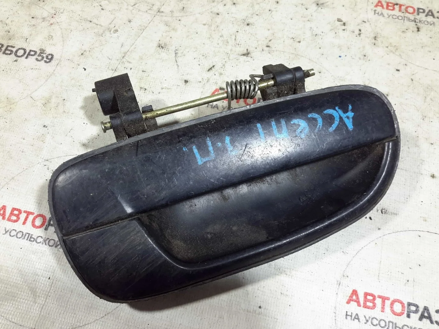Ручка двери задняя правая Hyundai Accent